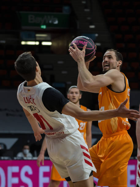 场的变化引 场的变化引