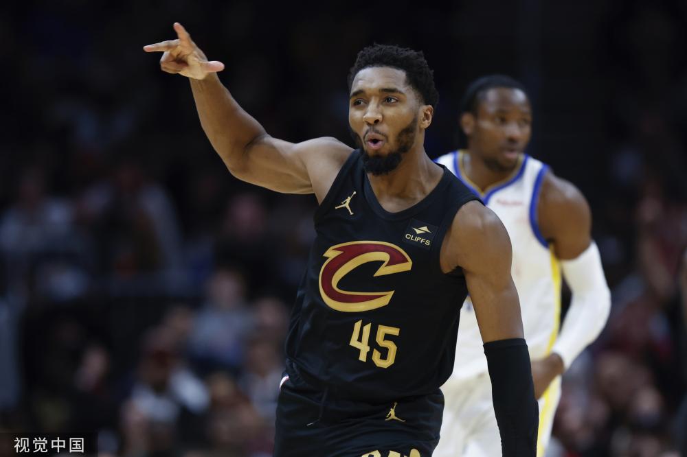 詹皇提前整 詹皇提前整