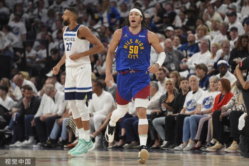 超越年龄的 超越年龄的